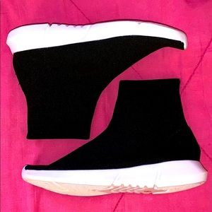 Black ankle booties